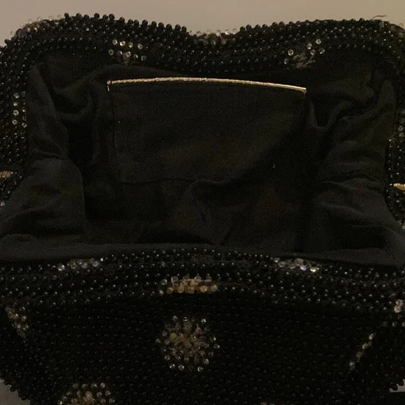 Mid Century Beaded Cluth Purse - Picture 5 of 7